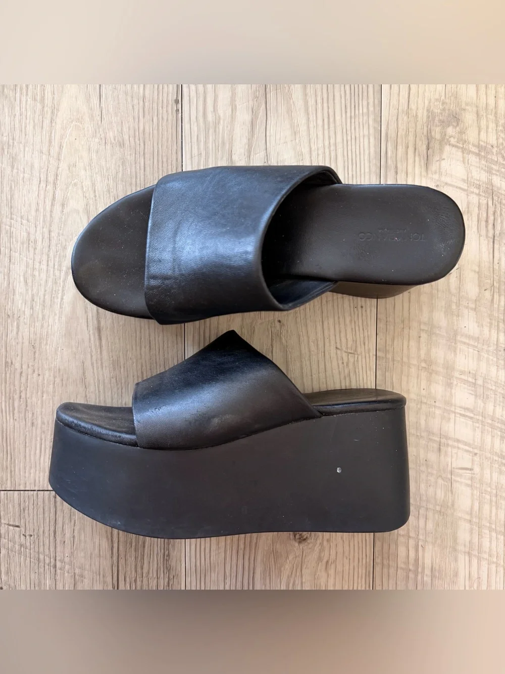 Tony Bianco black tegan platform in black sheep Nappa